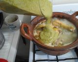Foto del paso 4 de la receta: Mi versión de pollo a la poblana