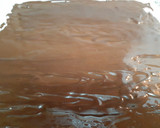 Foto del paso 4 de la receta: Crujiente de chocolate y crema de galleta caramelizada
