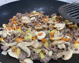 Foto langkah ke 2 dari resep Minced Beef Pie (Versi Mini).