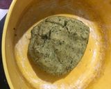 A picture of step 2 of Leftover dal palak thepla.