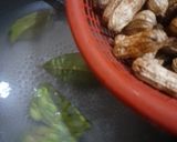 Foto langkah ke 4 dari resep Kacang Tanah Rebus By Jesslyn Orlane.