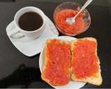 Foto del paso 4 de la receta: Pan con tomate
