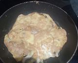 Foto langkah ke 4 dari resep Omelet jamur.