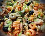 Foto del paso 3 de la receta: Ensalada de pasta con un toque cítrico