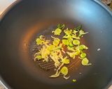 Foto del paso 2 de la receta: Pad Thai de camarones y pollo