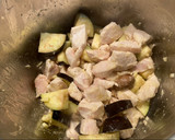 Foto del paso 2 de la receta: Curry Verde de Pollo y verduras en Instant Pot