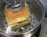 Gambar langkah 3 resipi Roti kukus kaya & butter.