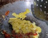 Foto langkah ke 4 dari resep Tumis Fusili Sosis.