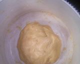 Foto langkah ke 2 dari resep Roti Isi Selai Apel Malang.