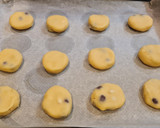 Foto del paso 4 de la receta: Galletas de Conguitos