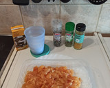 Foto del paso 1 de la receta: Pasta con pollo, nata y curry 😋