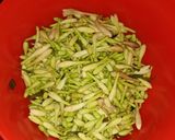 Foto langkah ke 1 dari resep Tumis Teri Bunga Pepaya.