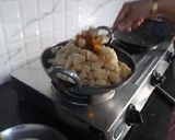 A picture of step 9 of Fried idli.