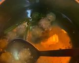 Foto langkah ke 4 dari resep Jenang Grendul Singkong Daun Kelor.