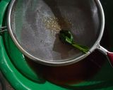 Foto langkah ke 2 dari resep Bubur Singkong Gula Merah Kuah Santan.