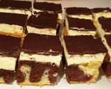 صورة لخطوة 10 من وصفة أطيب كيكة مع الكرز الحامض وكريمة الزبدة الألمانية😋😍👌