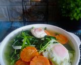 Gambar langkah 3 resipi Sup Bayam Telur.