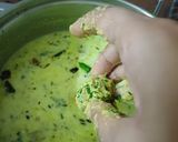A picture of step 3 of Methi kadigole.