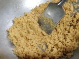 डिंक उडीद लाडू (dink urid laddu recipe in marathi)