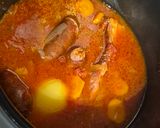 Une image de l'étape 3 de Soupe de tomates lard fumé et saucisses fumées.