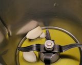 Foto del paso 1 de la receta: Crema de Espinacas con Huevo y Queso Gratinado en Thermomix