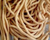 A picture of step 4 of Chatpati masaledar sev.