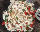 Foto langkah ke 5 dari resep Ayam Daun Jeruk.
