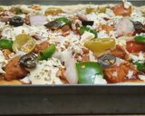 A picture of step 4 of Spicy jalapenos pizza.