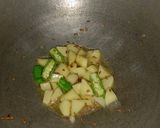 A picture of step 3 of Sabudana khichdi.