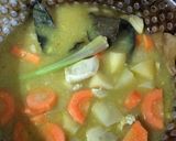 Foto langkah ke 2 dari resep Kari Ayam Daun Bawang.