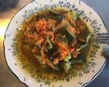 Une image de l'étape 4 de Soupe de courgettes aux carottes râpées.