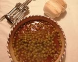Foto del passaggio 4 della ricetta Piselli al pomodoro