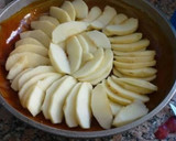 Foto del paso 2 de la receta: Torta invertida de manzana