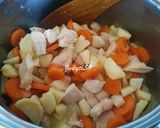 đ§ĄMennyei csirkĂ©s raguleves - Jucus mĂłdrađ§Ą recept fĂĄzis 2 fotĂłja