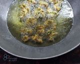 A picture of step 4 of Kumbhania Bhajia.