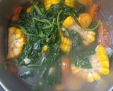 Foto langkah ke 4 dari resep Sayur bening bayam jagung.