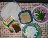 Foto langkah ke 1 dari resep Martabak Telur Ayam Praktis.