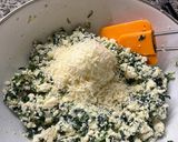 Foto del paso 3 de la receta: Malfati de espinaca y queso