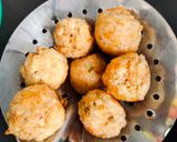 Foto langkah ke 4 dari resep Resep Bola Tahu Aci Pedas.