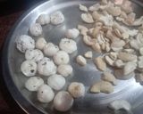 A picture of step 2 of Shahi Veg Kolhapuri with Amla.