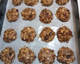 Foto del paso 6 de la receta: Galletitas de lentejas y pasas de uva