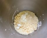 Une image de l'étape 5 de Pâte sablée au citron, crème fraîche et vanille.