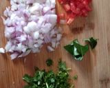 मोड आलेले  कडधान्य रस्सा (KADDHANY RASSA RECIPE IN MARATHI) रेसिपी स्टेप 1 फोटो 
