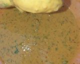 A picture of step 5 of Stuffed onion pokora.