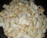 Foto del passaggio 2 della ricetta Crostata di mele
