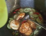 Foto langkah ke 3 dari resep Sayur timun telor kuah.
