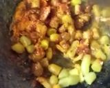 A picture of step 3 of Green Grapes Pickle.