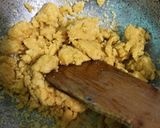 बेसन ची बर्फी (besan barfi recipe in marathi) रेसिपी स्टेप 2 फोटो 