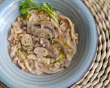 Foto del passaggio 2 della ricetta Pasta e fagioli con funghi