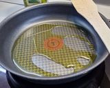 Fokhagymás, szaftos csirkemell recept fázis 1 fotója